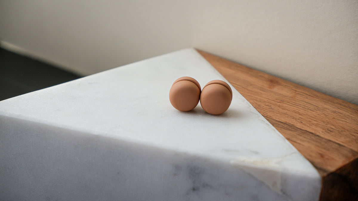 Peach magnetic hijab pins, two sets