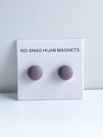 Taupe / Magnetic Pin