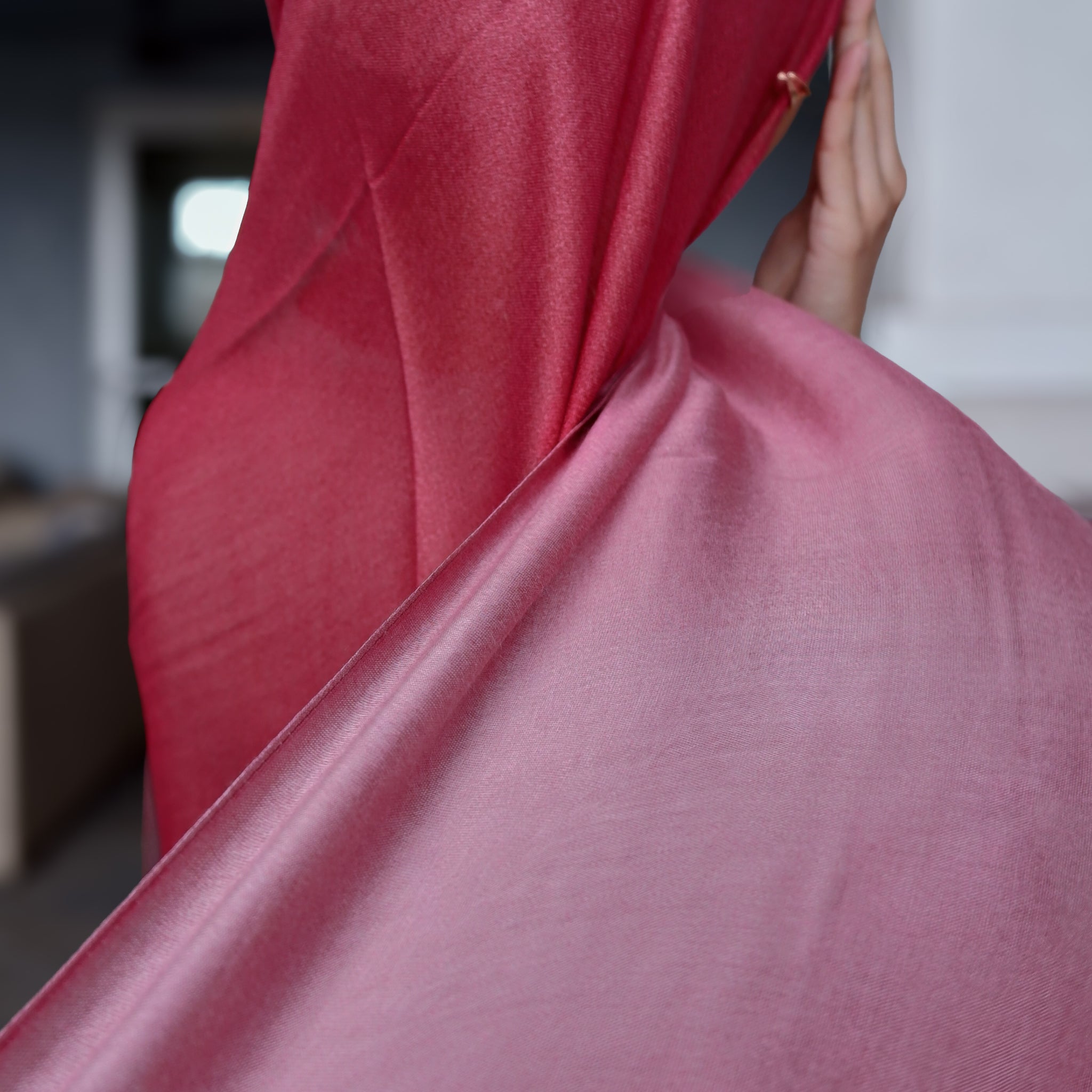 Cherry/Rogue Ombré Modal