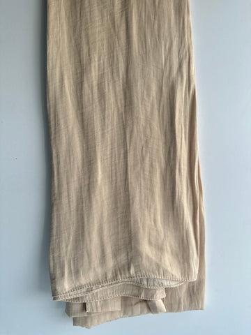 Almond / Velvet Silk