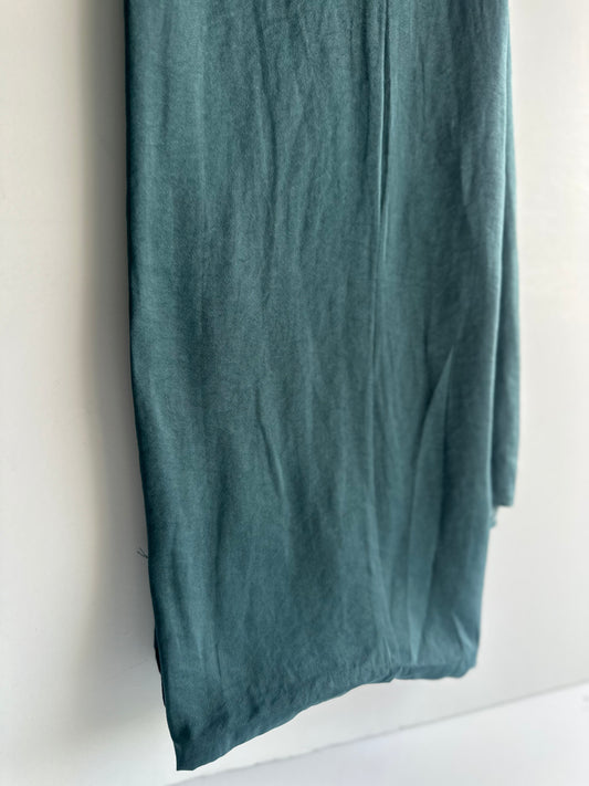 Dark Sapphire / Velvet Silk