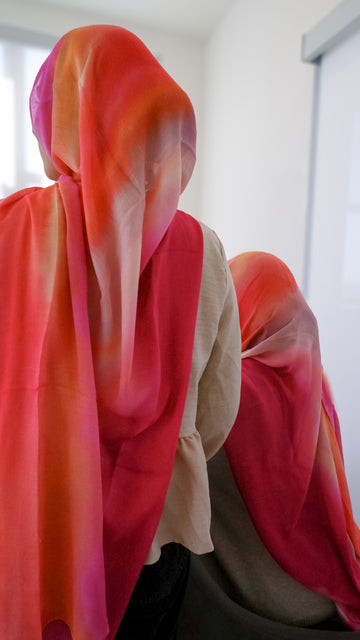 Coral blush / Modal Print
