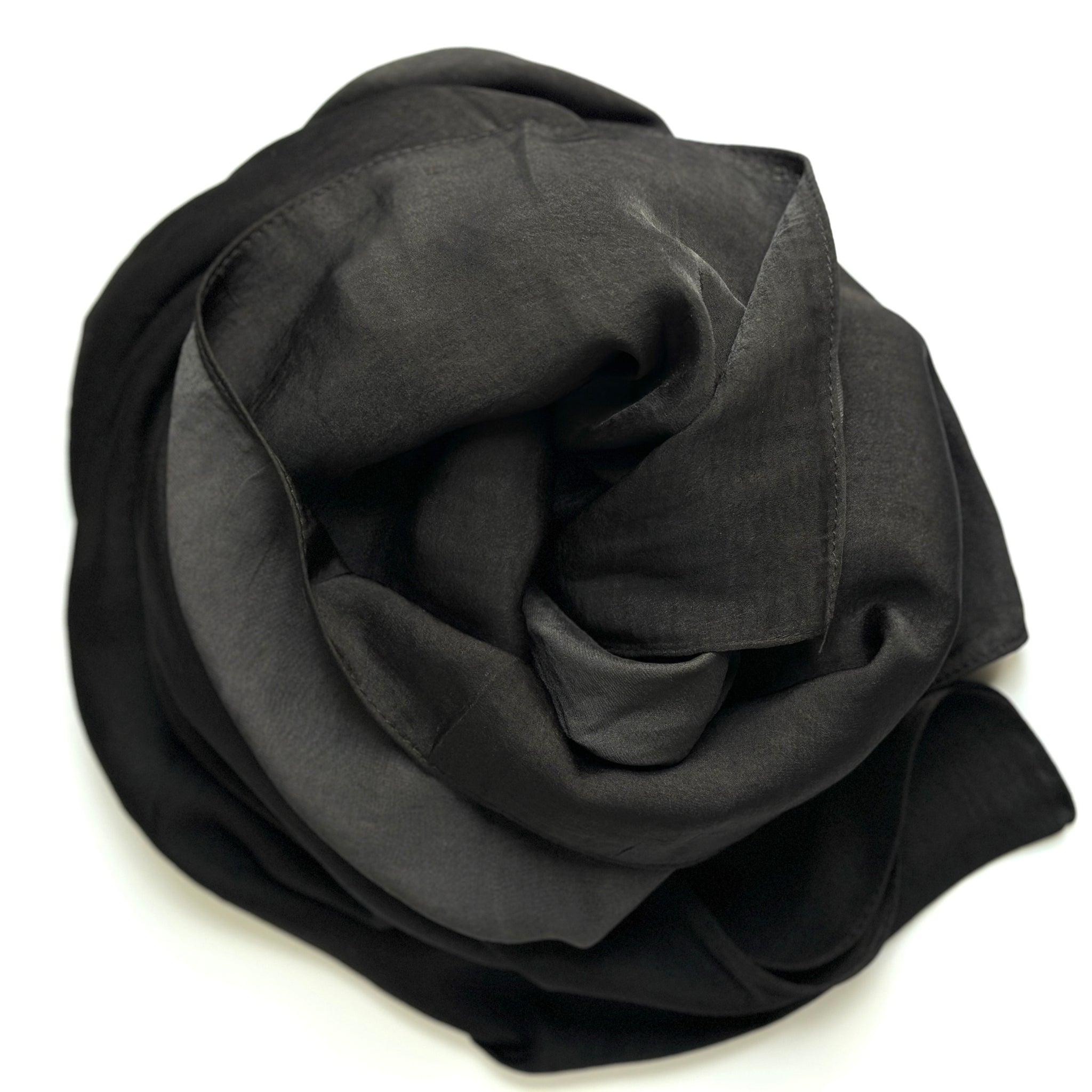 Black / Velvet Silk