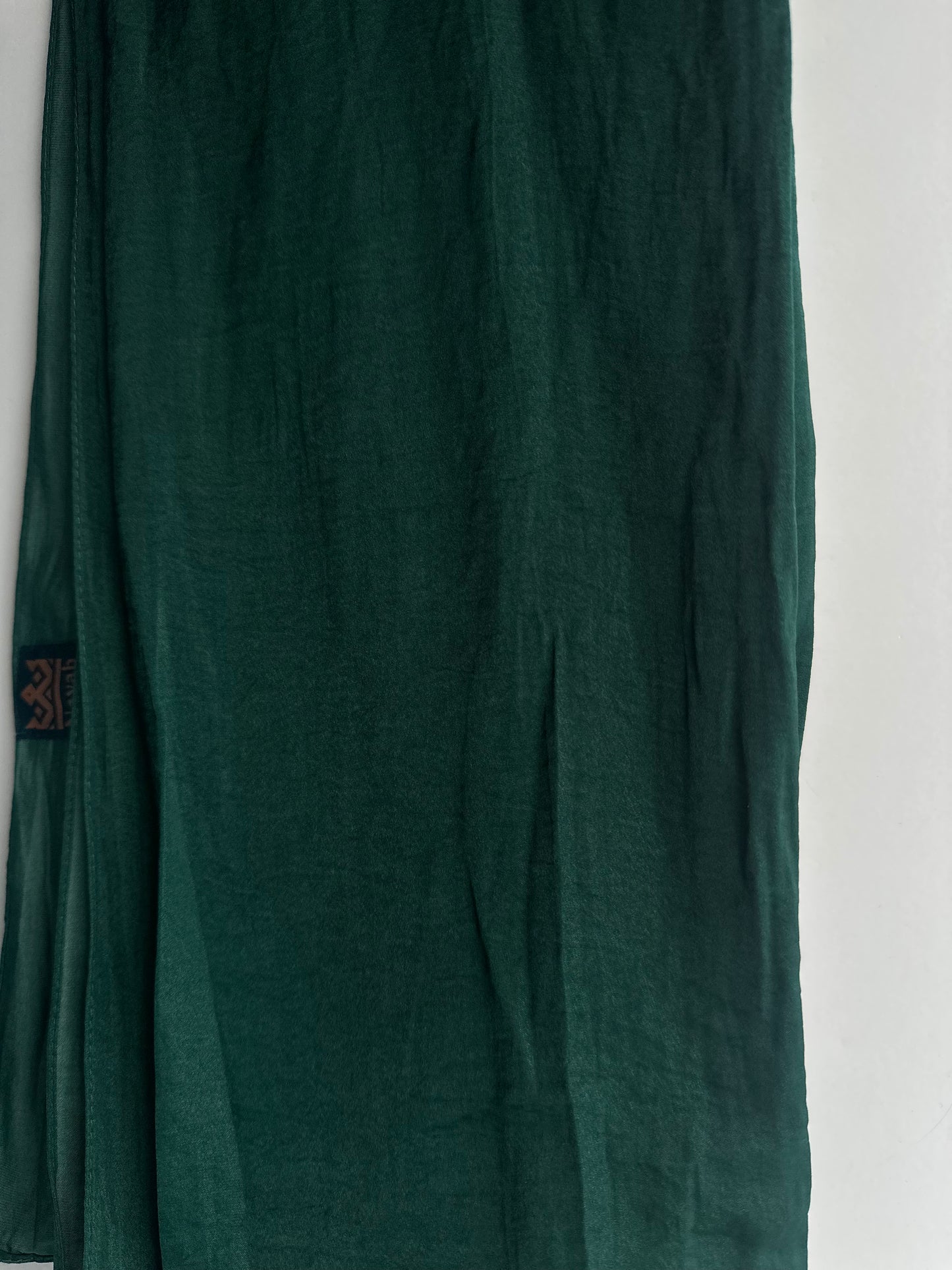 Velvet Silk Hijab in Emerald