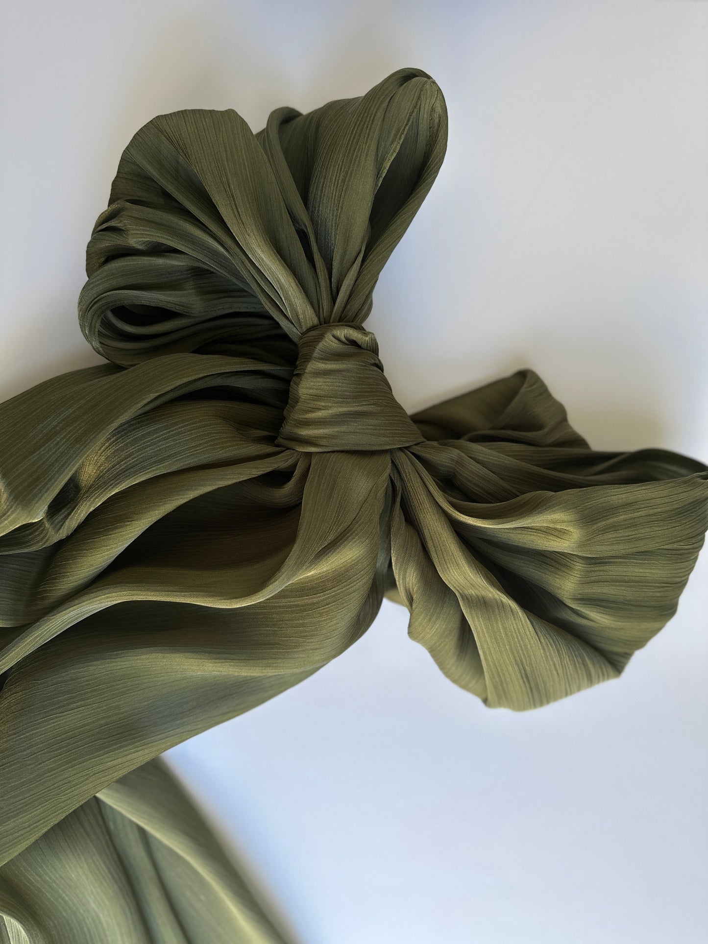 Shimmer Silk Hijab in Moss