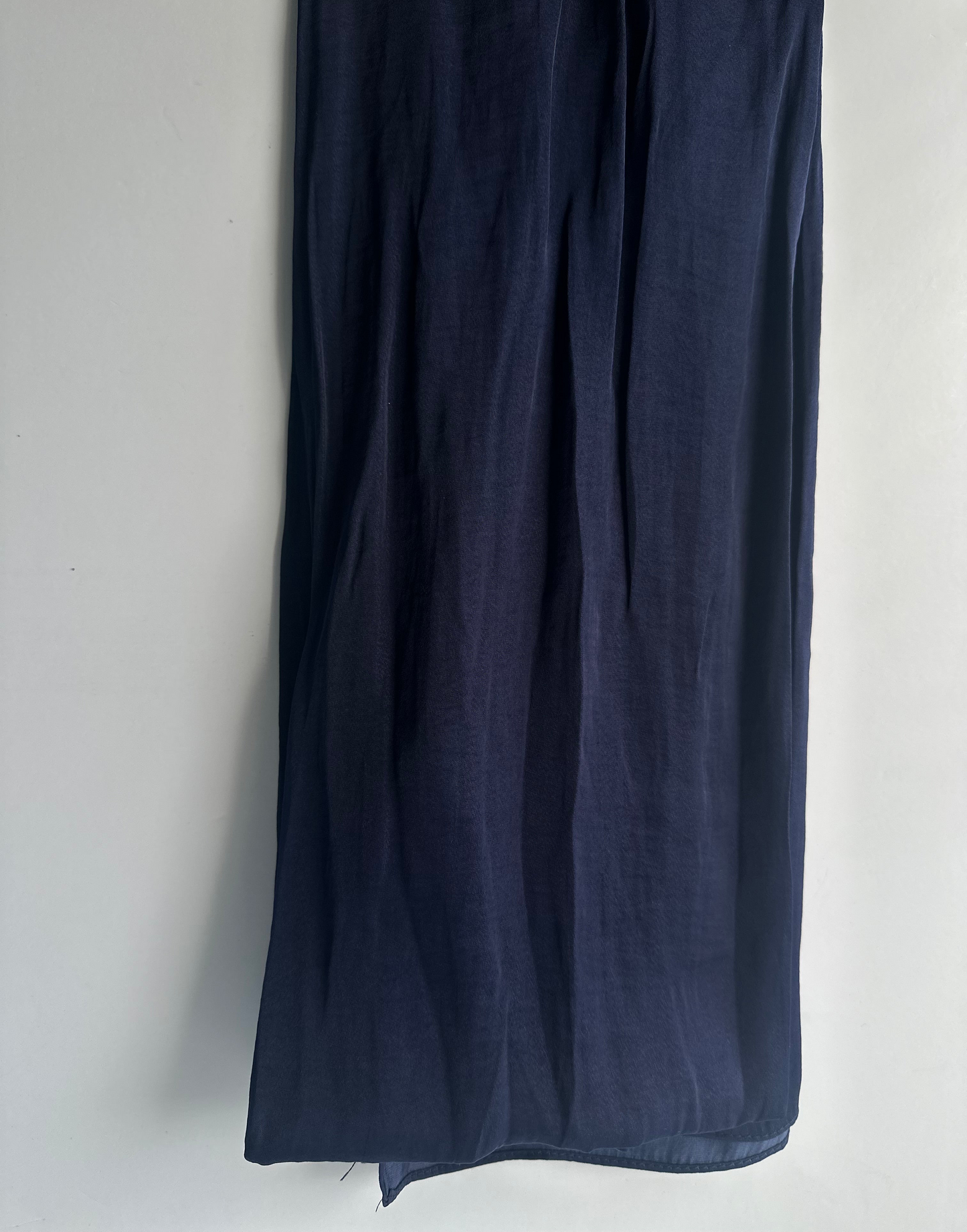 Velvet Silk Hijab in Navy
