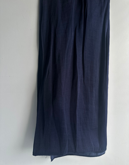 Velvet Silk Hijab in Navy