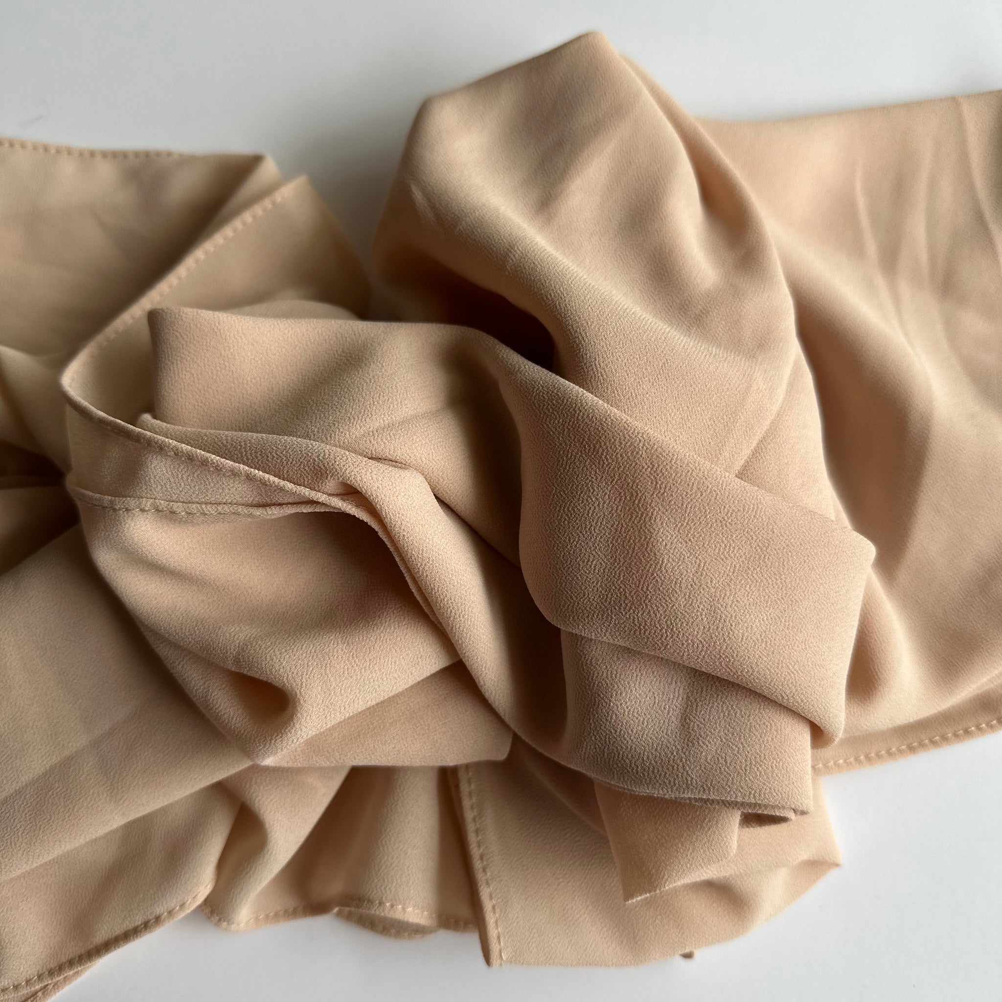 Cream / Premium Chiffon