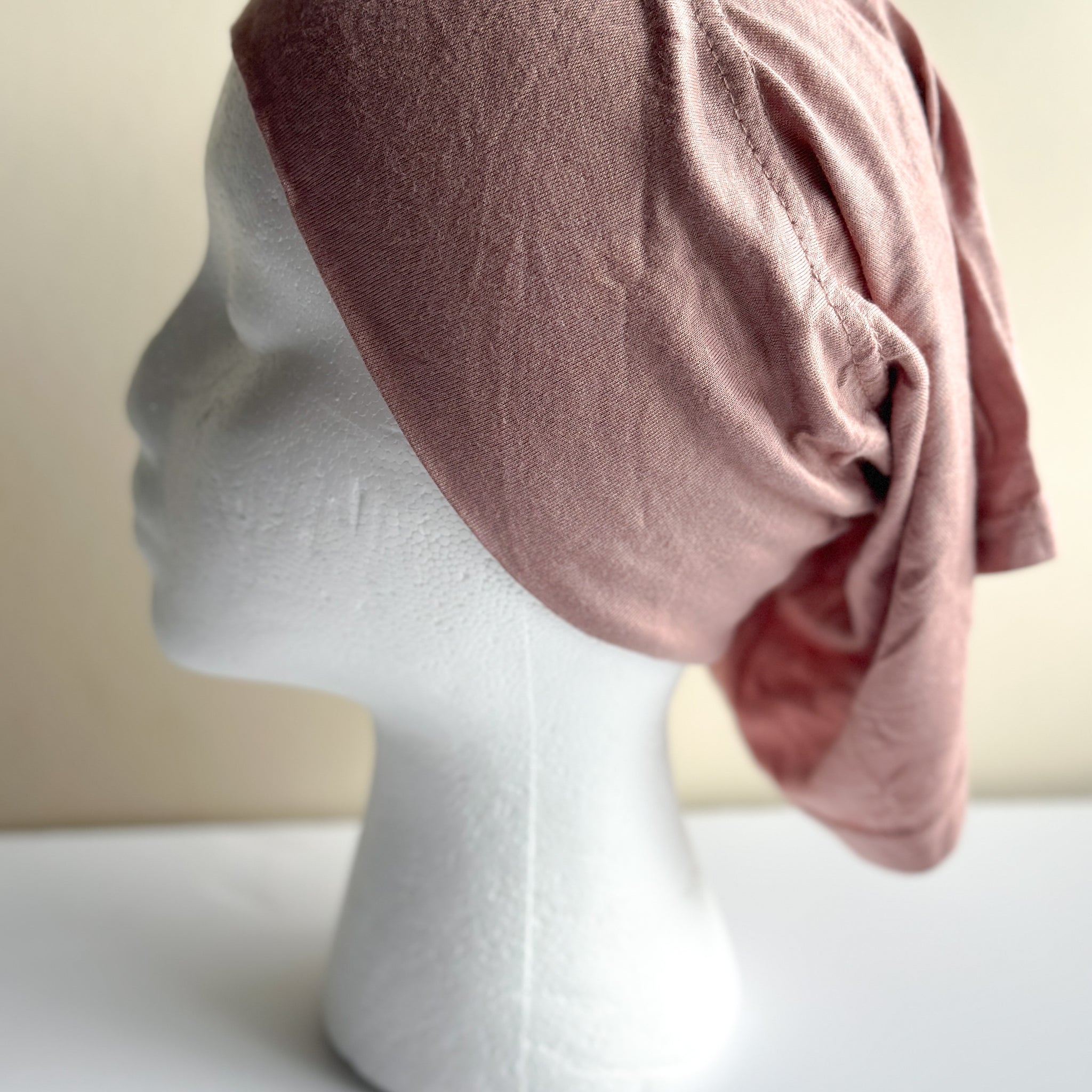 Mauve / tube undercap