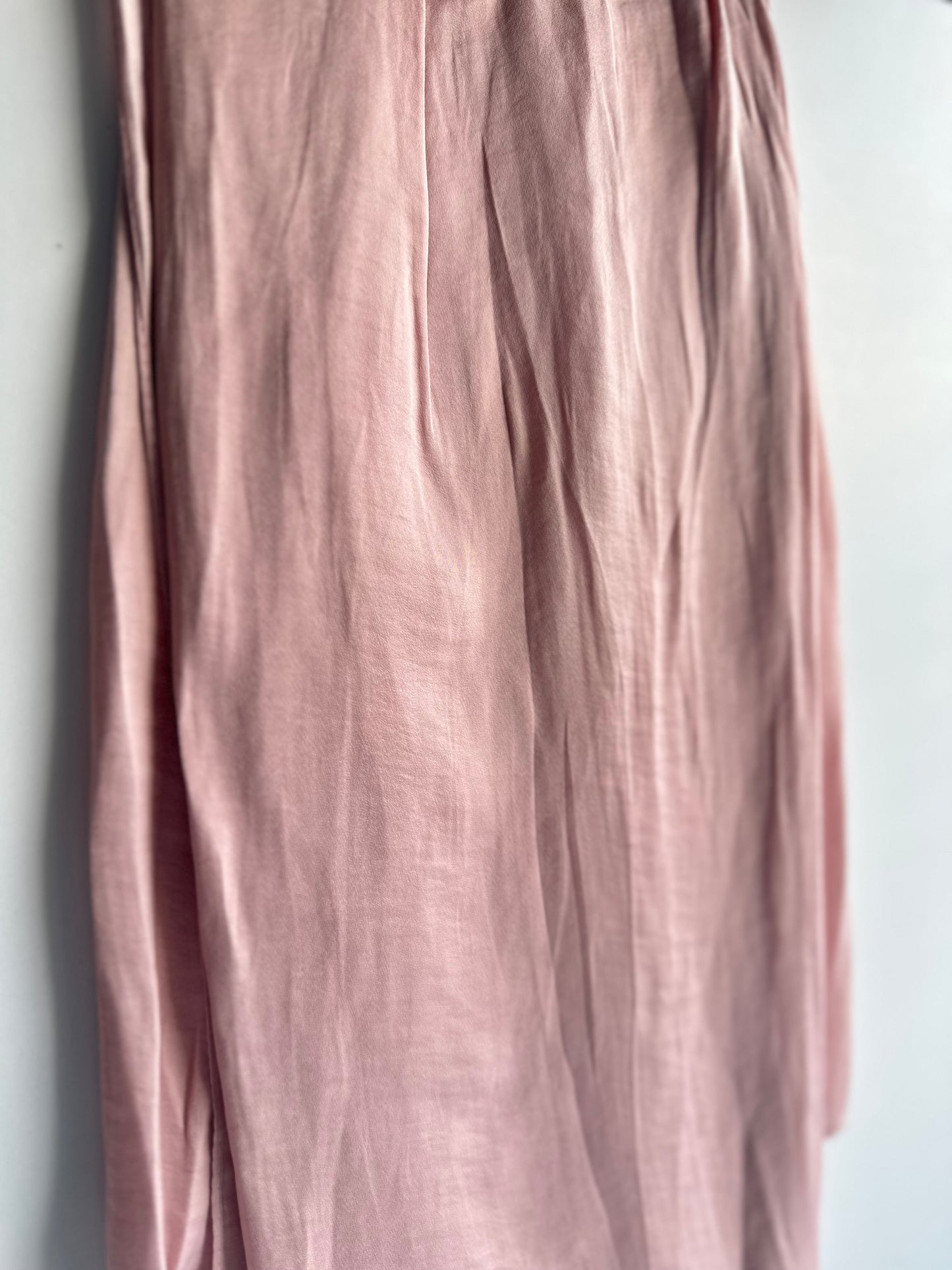 Velvet Silk Hijab in Blush