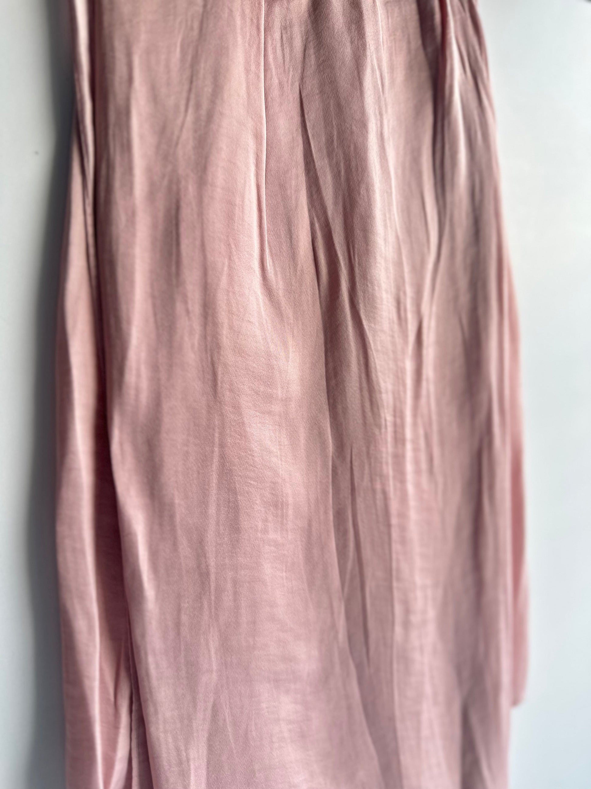 Velvet Silk Hijab in Blush