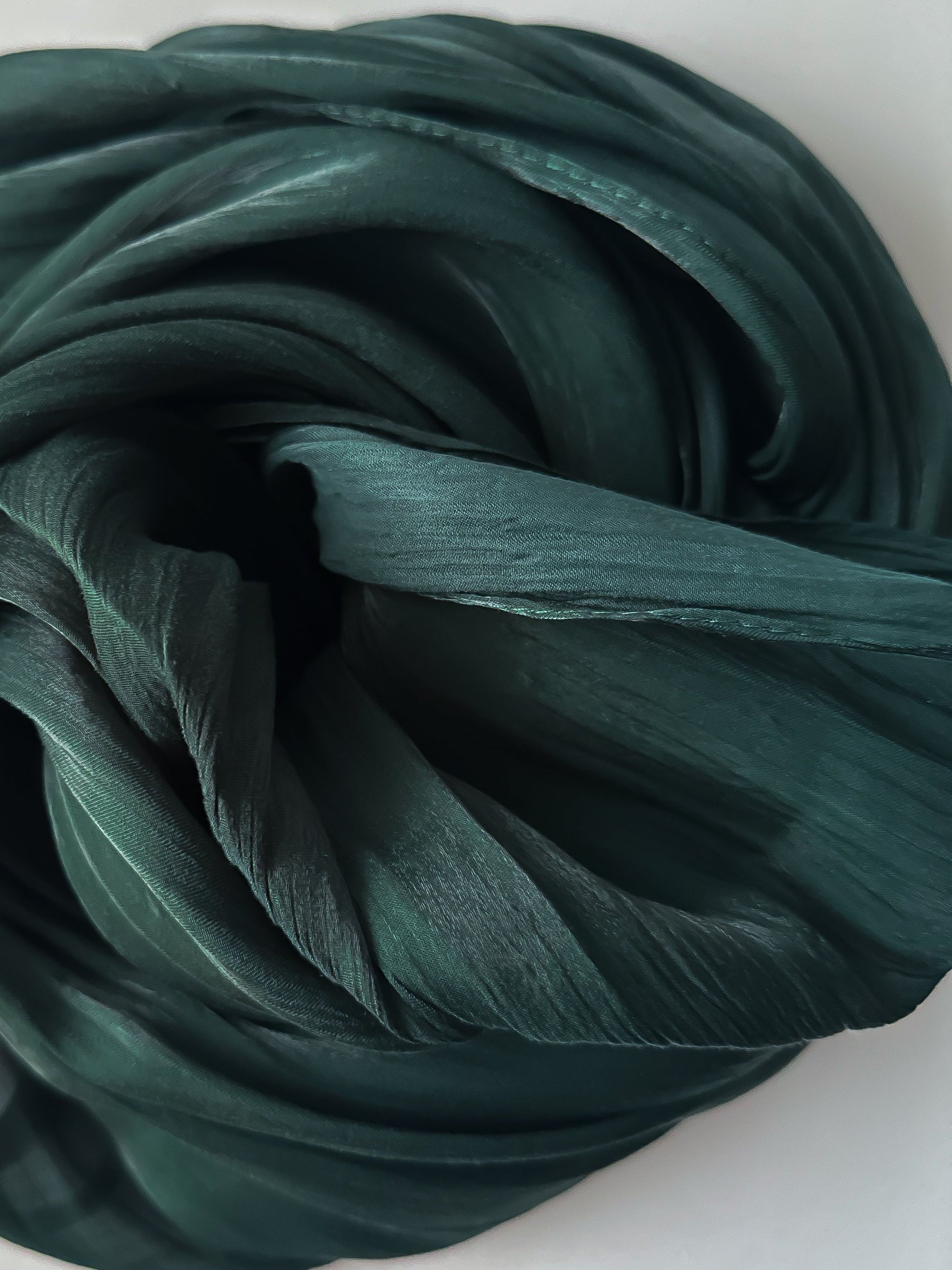 Shimmer Silk Hijab in Emerald