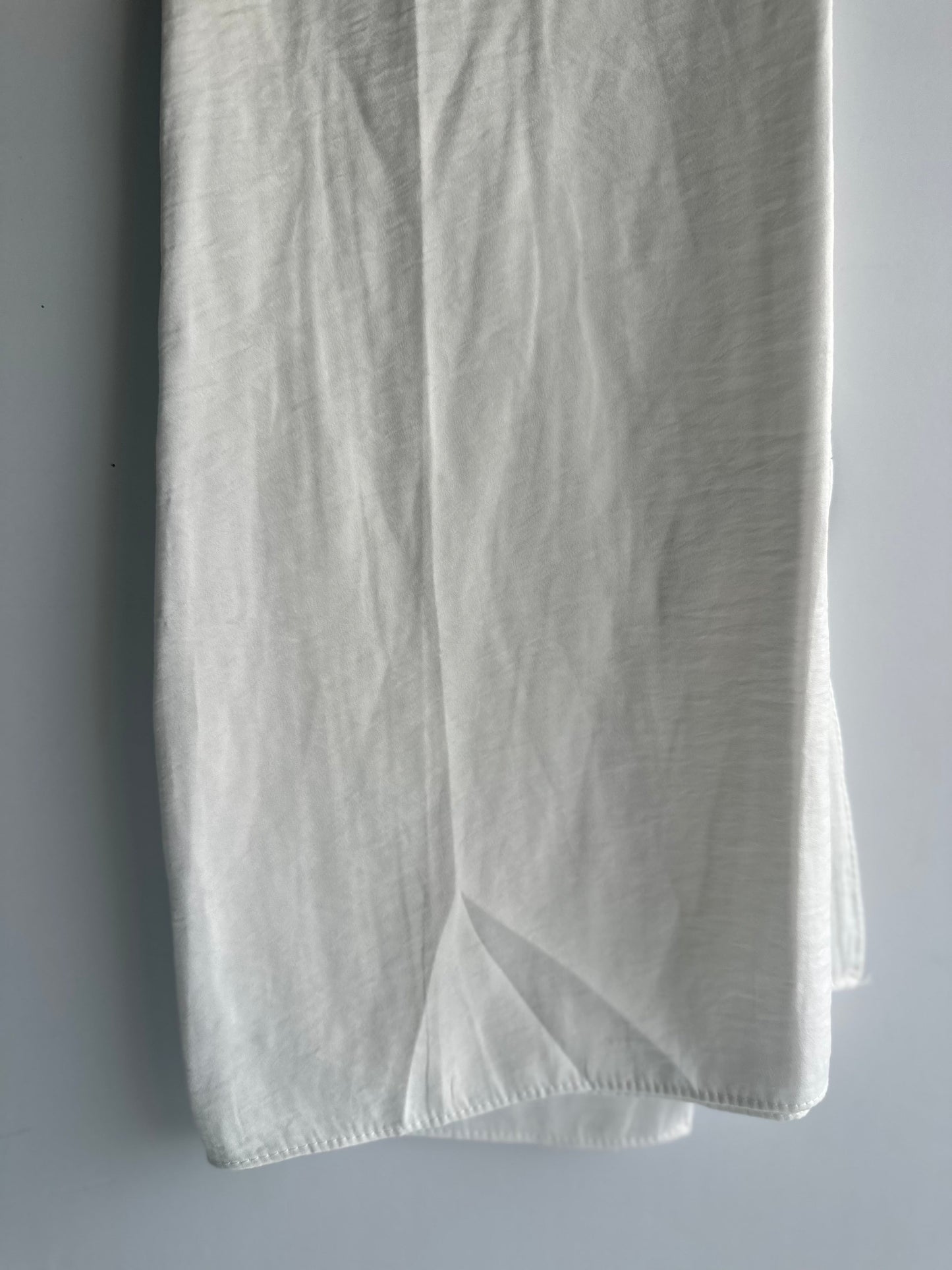 Velvet Silk Hijab in Off White