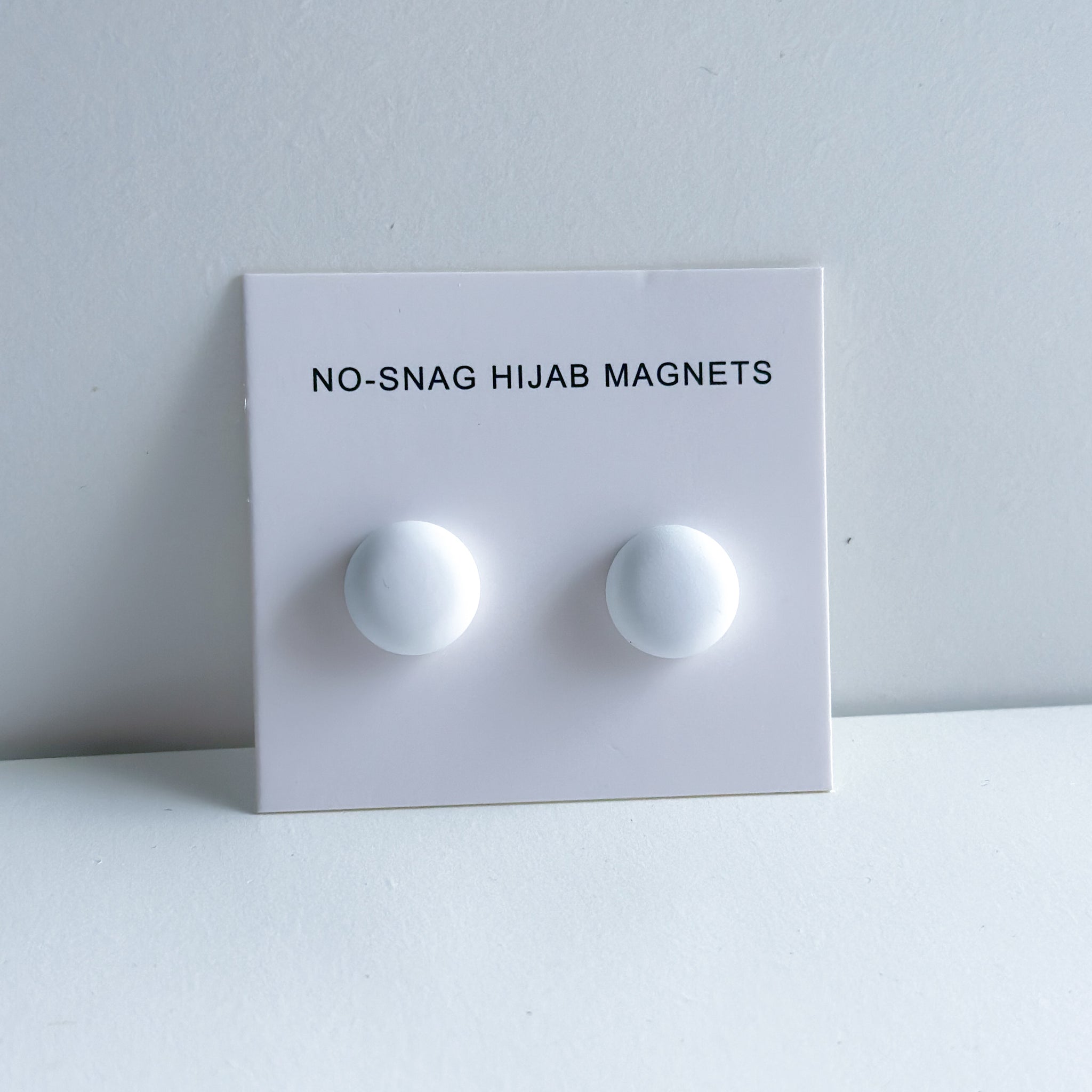 White / Magnetic Pin
