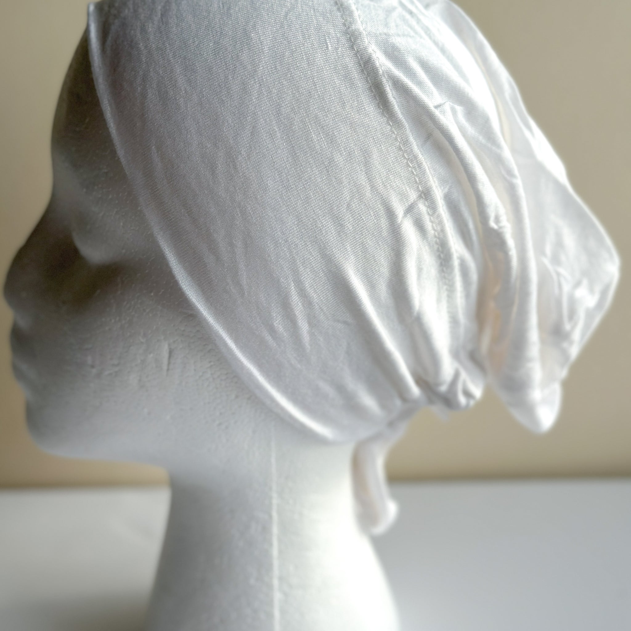 White / Bamboo cotton undercap