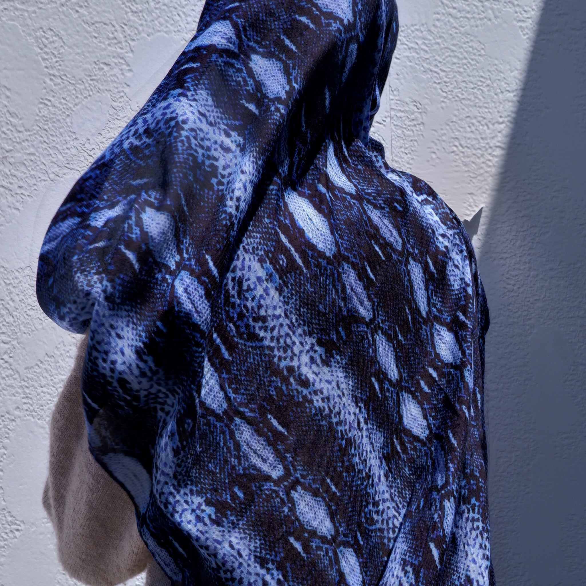 Blue crocodile/ Modal Print