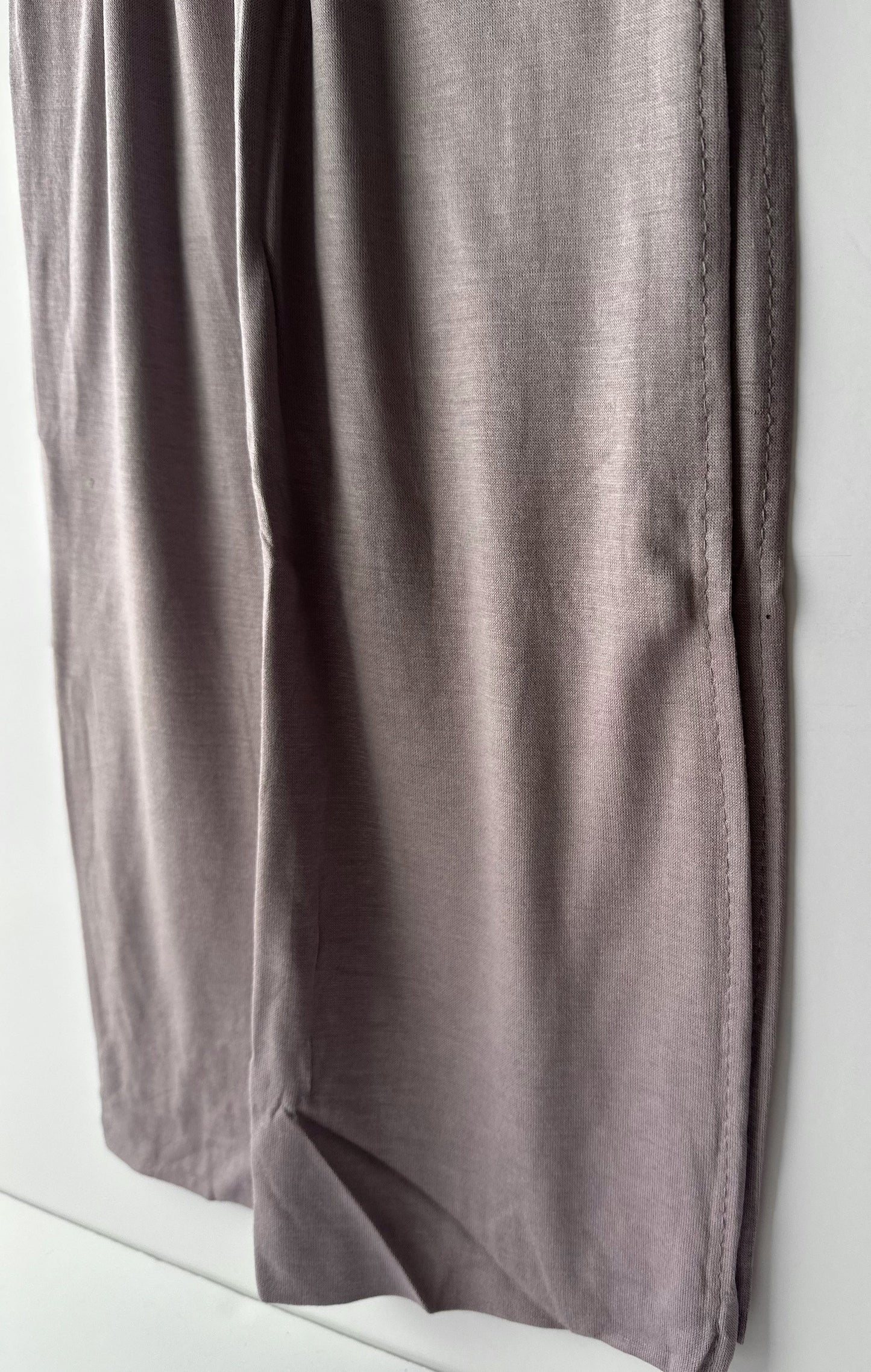 Cotton Jersey Hijab in Smoke