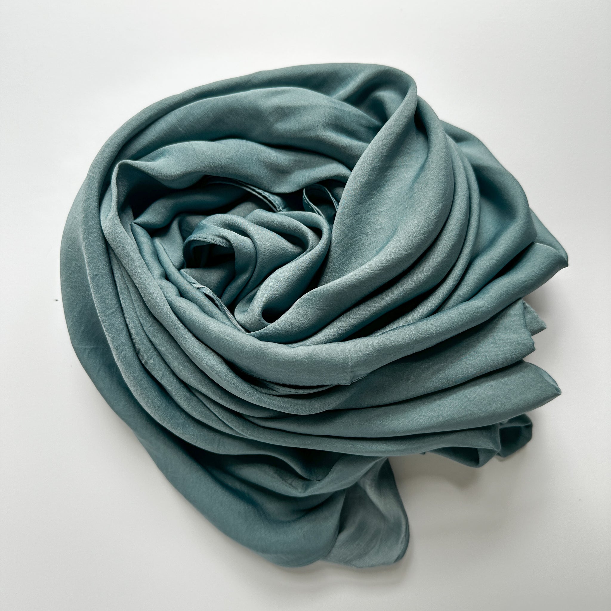 Sapphire / Velvet Silk