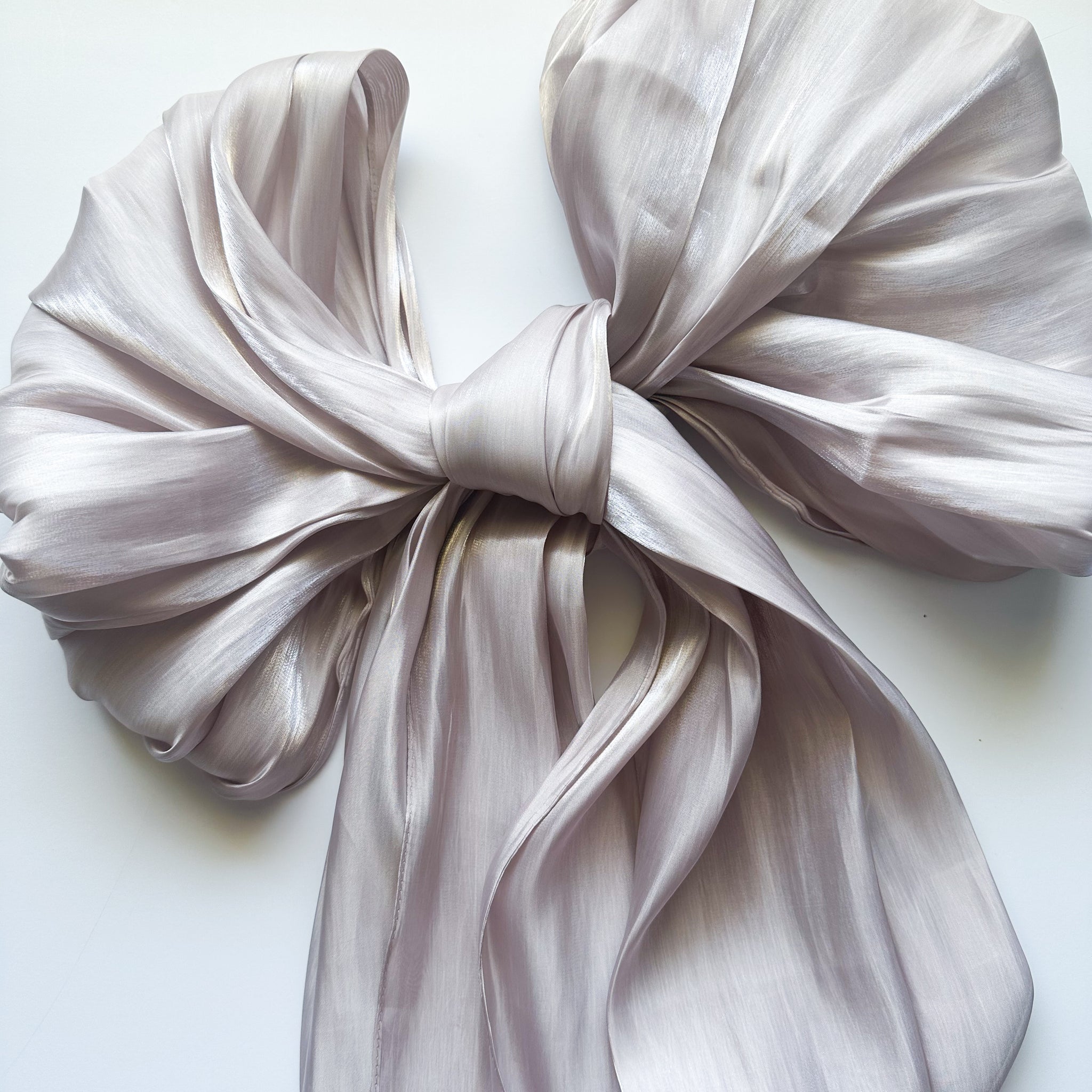 Pearl lavender / shimmer silk