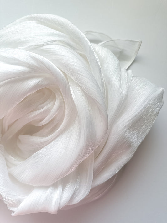Off white / Shimmer Silk