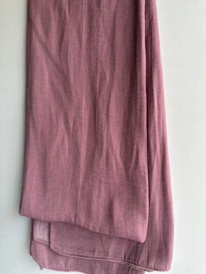 Velvet Silk Hijab in Mauve